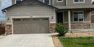 Lovely 4 Bedroom/3 Bathroom Erie Home - Available June!! Gallery 1