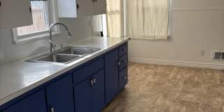 394 Warren Avenue Gallery 8