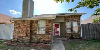 3 Bedroom 2 bathroom Moore Schools!!! Gallery 1
