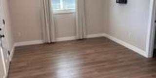 4372 Valley View Gallery 2