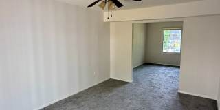 Olde Crofton Charm! Two Bedroom Townhome Gallery 8