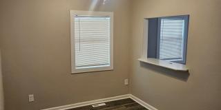 Charming 2 Bedroom Home in Independence! Gallery 5