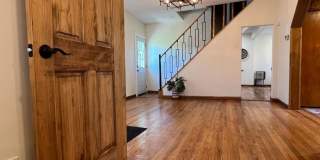 Detroid Shoreway Renovated  4 Bedroom, 2 Bath House with Detached Garage Gallery 4
