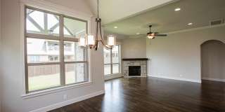 Beautiful Yorktown Home in Highly Desired Bixby West  School Gallery 17
