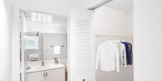 Enclave at Waterways Gallery 33