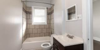 Hawthorne Street Gallery 130