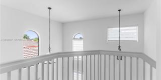 15817 SW 138th Ter Gallery 37