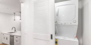 1454-1464 UNION Apartments Gallery 6