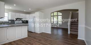 Gorgeous 4 Bedroom Remodel, Union Schools! Gallery 8