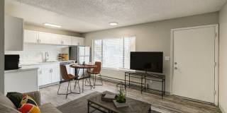 Kalo Four Seasons Gallery 1