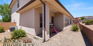 Spacious Home in Little Valley-Pets Negotiable Gallery 33