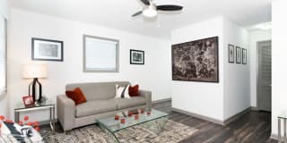 Myrtle Street Apartments Gallery 6