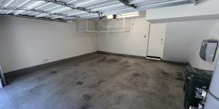 1726 7th St Gallery 16