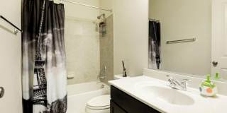 23540 BELVOIR WOODS Terrace Gallery 21