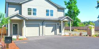 135 Sweet Ln Gallery 1