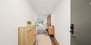 900 Rainier 900 Rainier Gallery 51