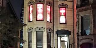 642 N Dearborn Street Gallery 11