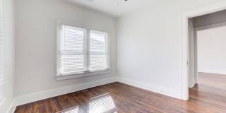 616 South Atlanta Avenue Gallery 27