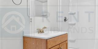 Move in to Olympia! Gallery 21