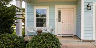 Partially Furnished Lakefront Retreat in Sunset Bay – Stunning Views & Resort-Style Amenities Gallery 35