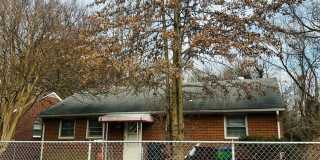 3 bedroom house in Fulton Hill! Laundry, Central HVAC All electric, big fenced yard, hardwoods Gallery 6