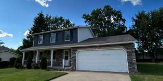 3 Bedroom Stone Facade Colonial with 2 Car Attached Garage  in Strongsville Gallery 53