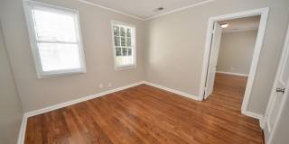 Charming updated 3 bed, 1 bath home near Midtown and Pink Palace. Gallery 14