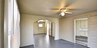 875 Porter Gallery 20