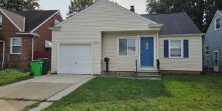 Spacious 2-Bedroom Unit in a Charming Single Family Property – Available Now! Gallery 1