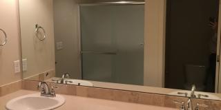 Three Bedrooms Plus Loft! Centrally located! Gallery 17