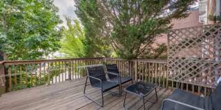 Stylish 3-bedroom townhome in Vermillion in Hustersville Gallery 34