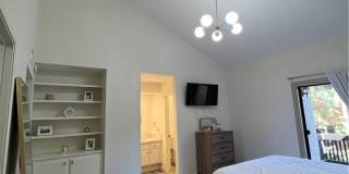 7239 Comstock Avenue Gallery 27