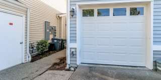2-Bedroom DuPont Condo with New Interior Paint and Carpet Gallery 32