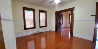 1 br Downtown Charmer Gallery 1