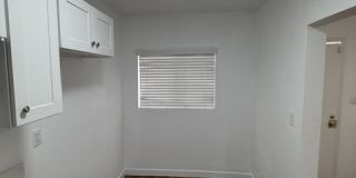 818 1/2 E. 87th Pl. Gallery 3