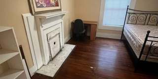 1059 Hampton Street Gallery 7