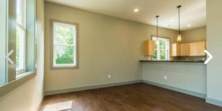 HUGE newly built 4 bed / 4.5 bath townhouse! Gallery 12