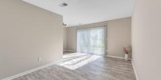 Emerald Square Villas Gallery 8