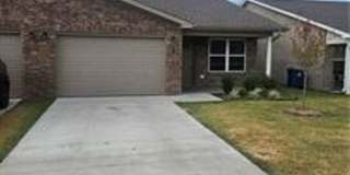 Nice Newer Duplexes Near XNA and Bentonville Gallery 9
