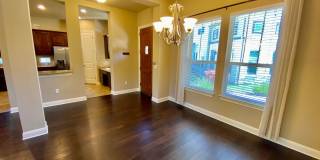 3 Bedroom 2.5 Bathroom Detached Condo in South Austin!! Gallery 6