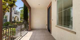 506 S Melrose Street Gallery 25