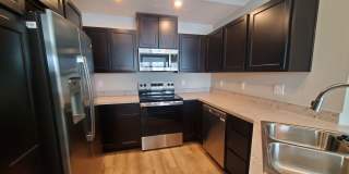 2 Bedroom 2 Bath Condo Gallery 1