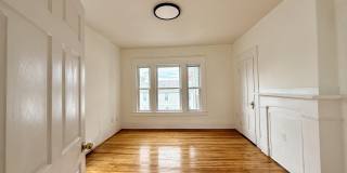 28 Brook Street Gallery 1