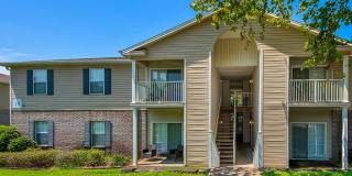 Marcus Pointe Grande Gallery 1