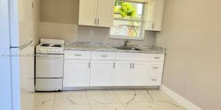 922 NW 2nd St Gallery 1