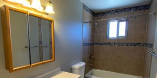 1516 N. Brook Ct. Gallery 21