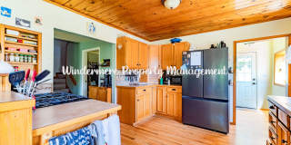 Peaceful and bright 3 bed in Kingston, walk to ferry, with Dry Sauna! Peaceful and bright 3 bed in Kingston, walk to ferry, with Dry Sauna! Gallery 9