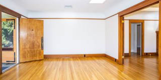Beautifully restored historic home Gallery 7