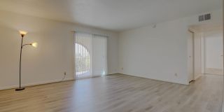 2 Bedroom, 2 Bath Gallery 4