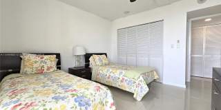 3731 N Country Club Dr Gallery 21